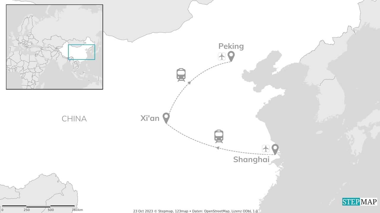 China Calling: Walk the Wall, Feel It All